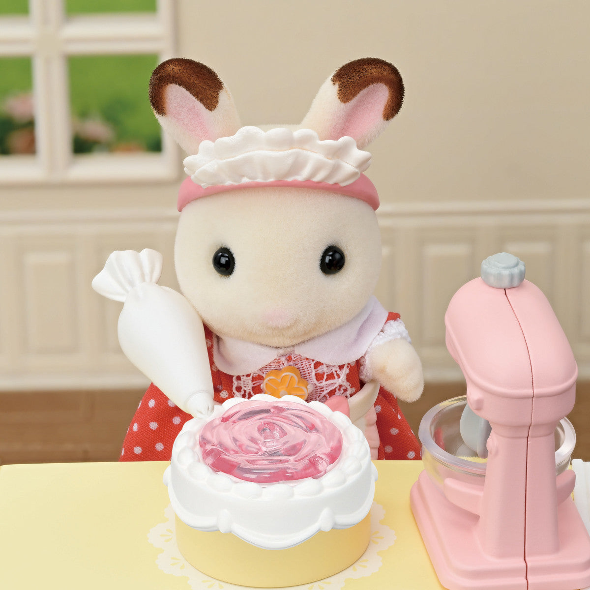 Calico Critter Village Cake Shop Starter Set