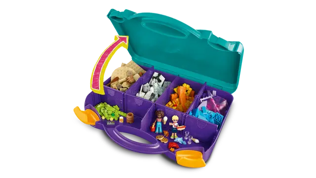 42672 Beach & Travel Suitcase