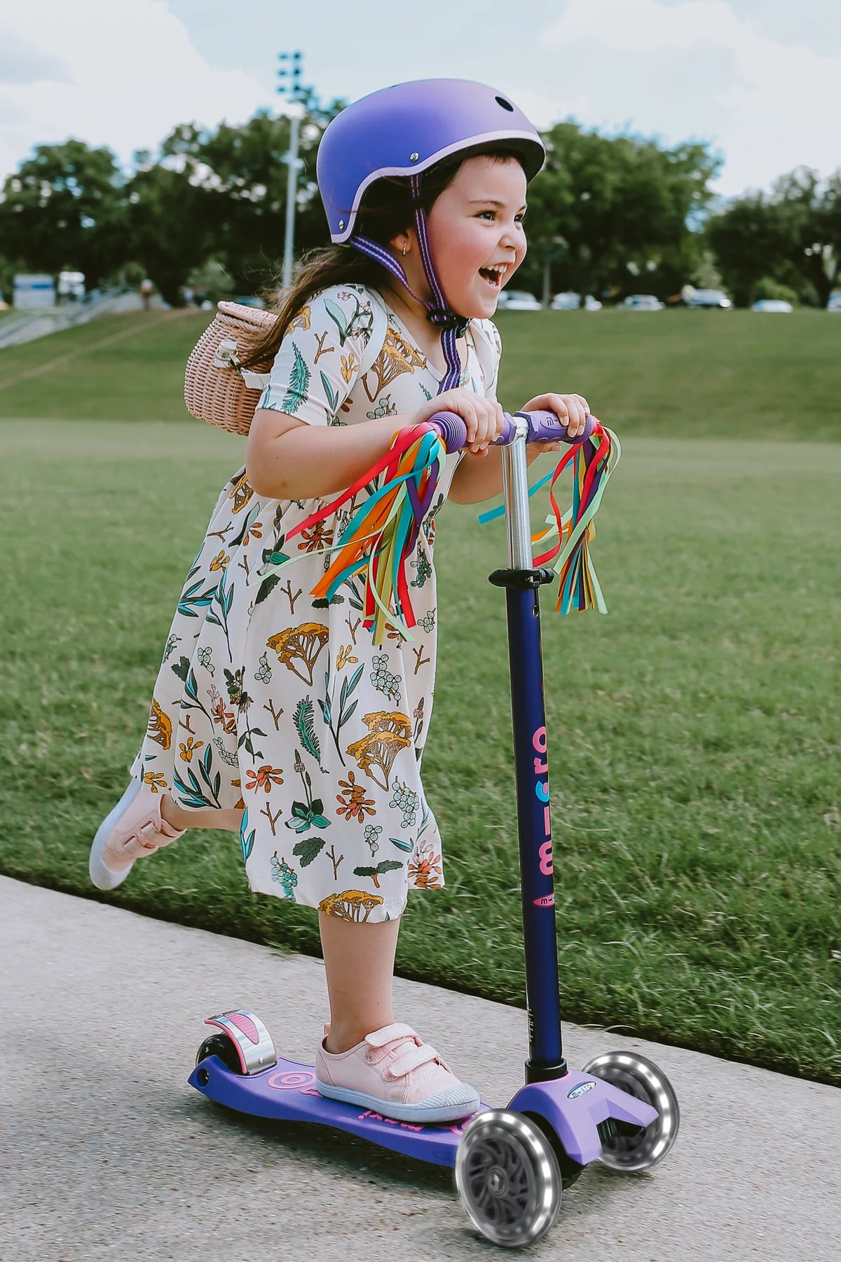 Micro Scooter Streamers