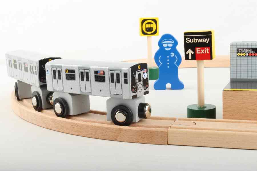 MTA NYC Subway 20 Piece Wooden Set TY060