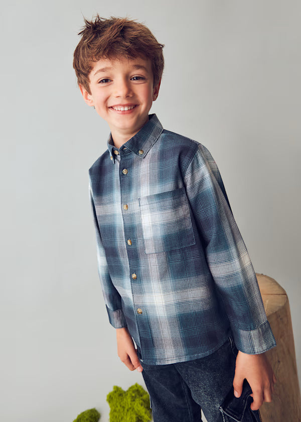 4127 L/S Button Down