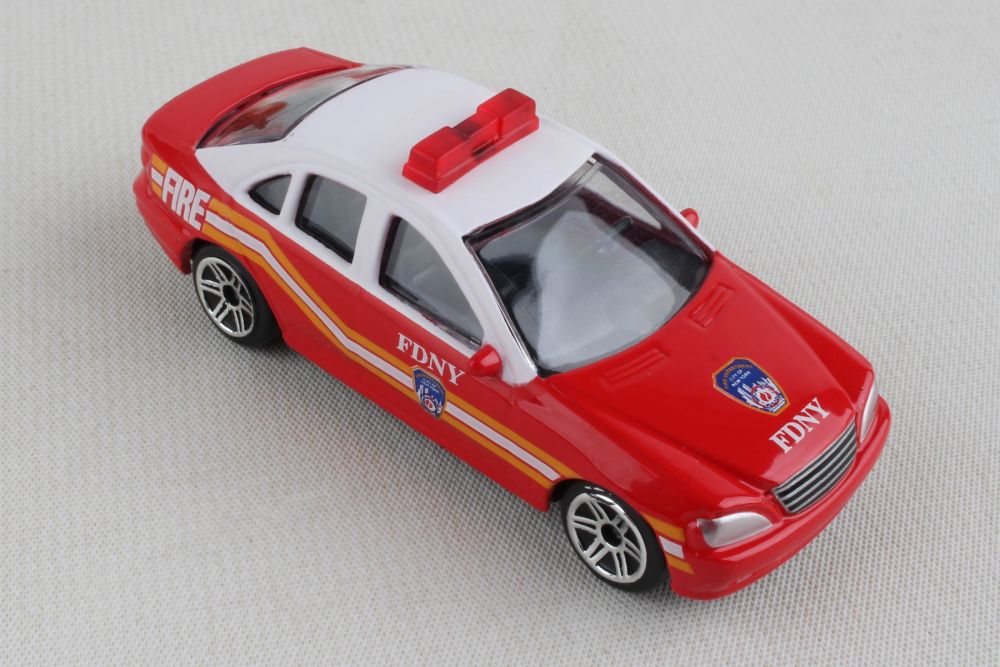 FDNY 5 PIECE VEHICLE GIFT SET RT8750