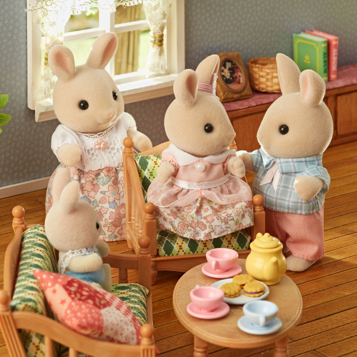Calico Critter Milk Rabbit Family
