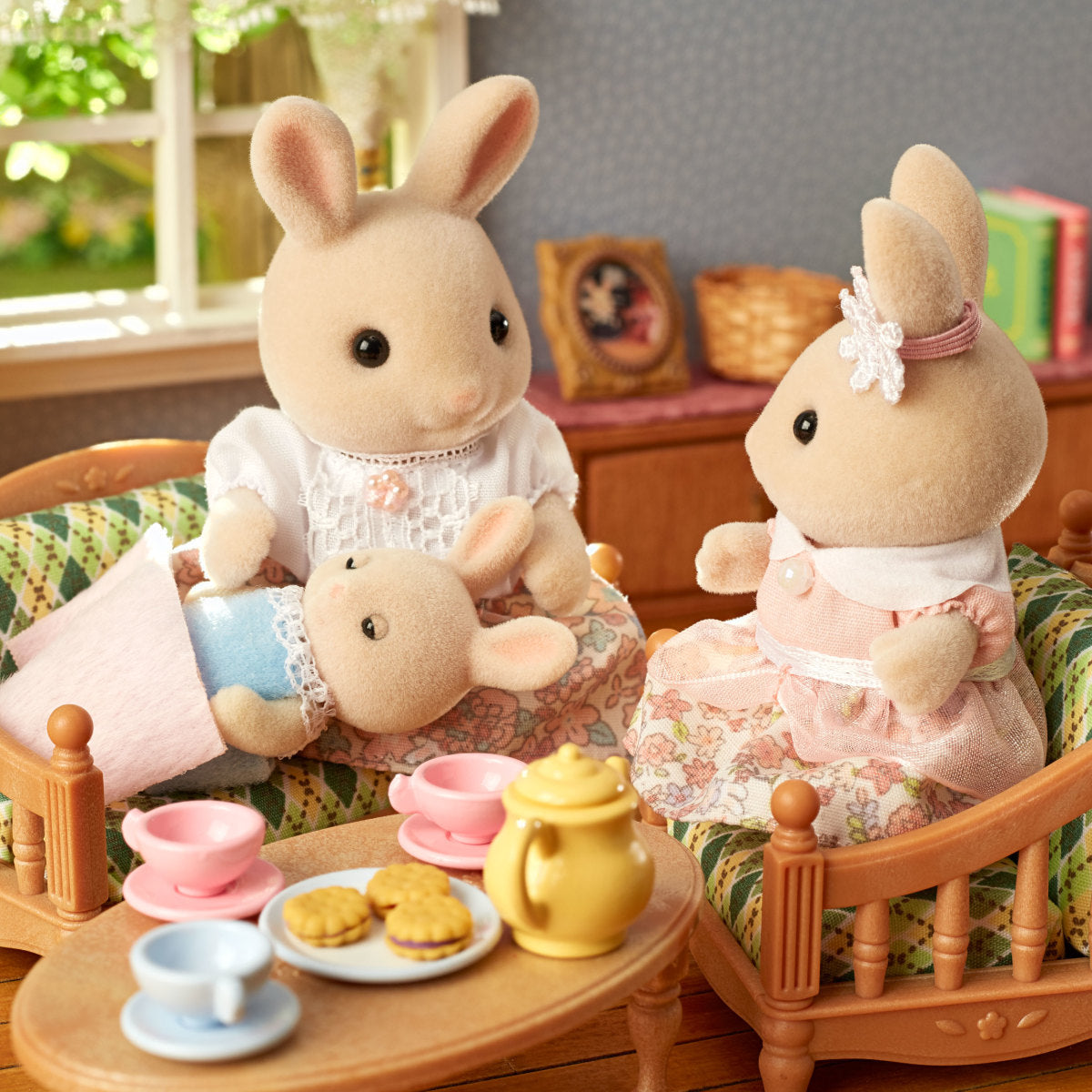 Calico Critter Milk Rabbit Family