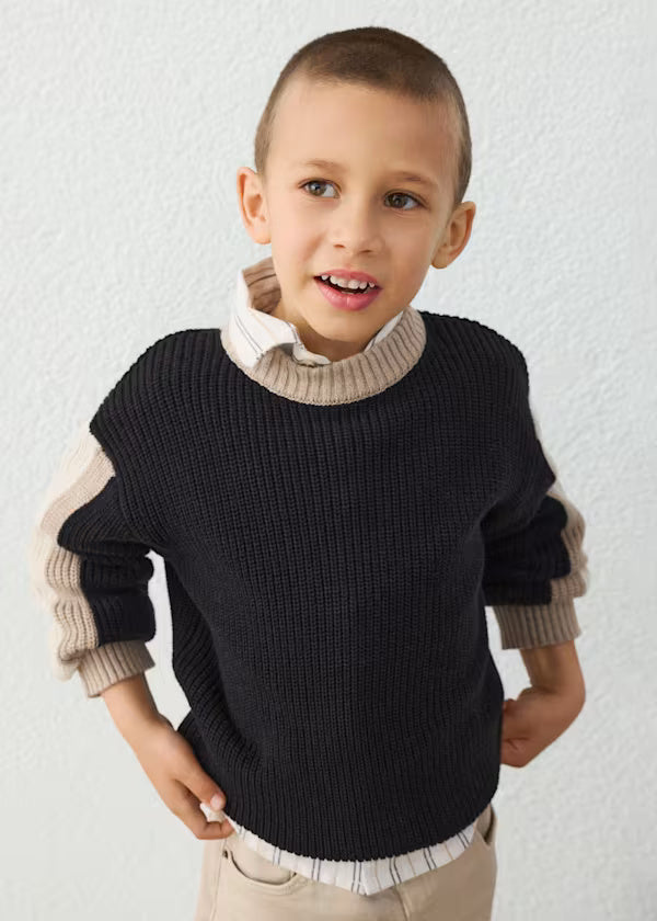 4310 Black Contrast Detail Sweater