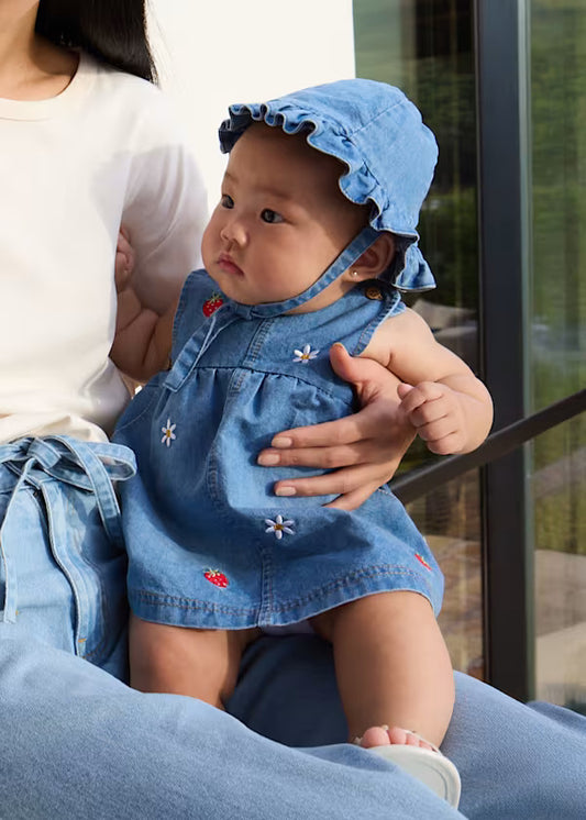 1816 Denim Dress w. Hat SET