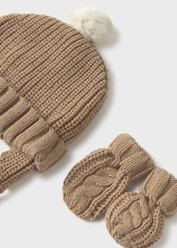 9929 Hat & Mittens SET